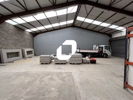 location local d’activités vaux le penil 77000 200m² à 400m²