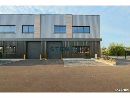 location local d'activités 330 m² à 997 m²