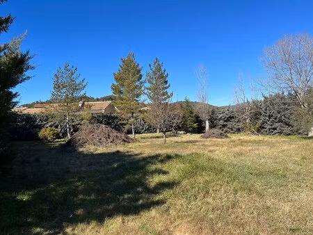 terrain à bâtir à gargas