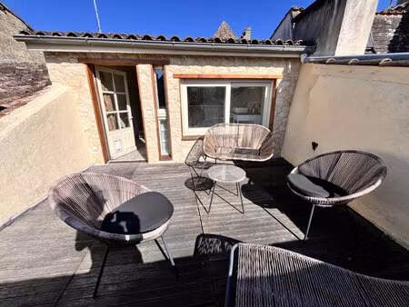 immeuble avec terrasse & vue !