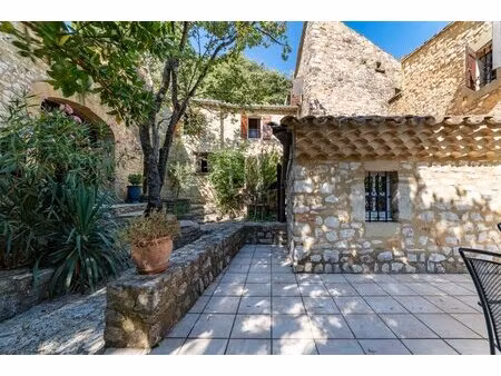 authentique maison de village en pierre à vendre entre uzès et avignon