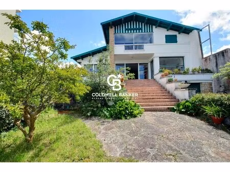 première ligne - arcachon - cœur de ville - villa familiale 12 chambres