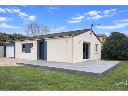 vente maison 5 pièces 92 m² à montelimar (26200)  259 000 €