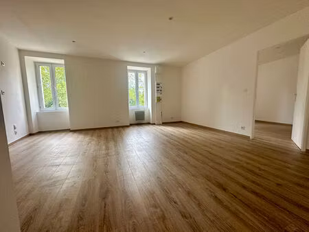 vente appartement 4 pièces  90.00m²  nozay
