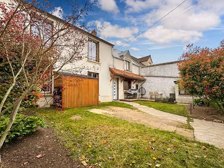 vente maison 4 pièces  139.12m²  pussay