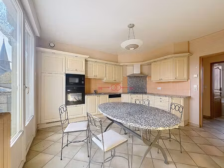 achat maison 6 pièces 200m²