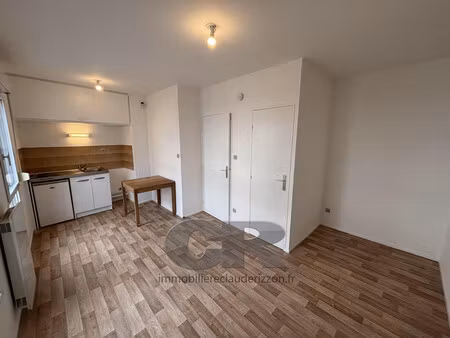 location appartement 1 pièce 21m² mey 57070