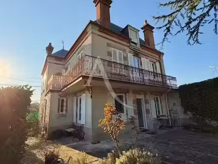 vente maison 7 pièces 179.72 m² à chilleurs-aux-bois (45170)  239 000 €