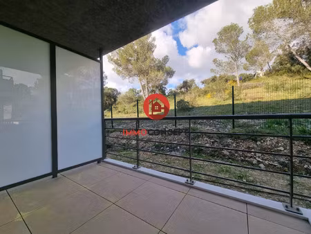 location appartement 2 pièces 43 m² à les angles (30133)