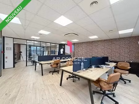 location bureaux 101 m²