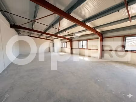 location bureaux 105 m²