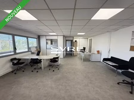location bureaux 175 m²