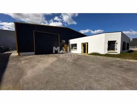 vente local d'activités 620 m²