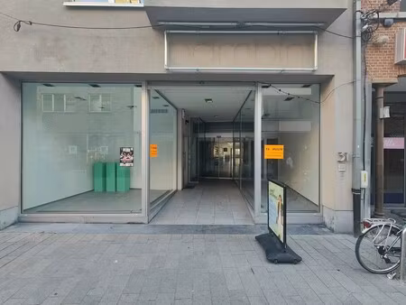 titel: commercieel gelijkvloers op toplocatie in het hart van beveren