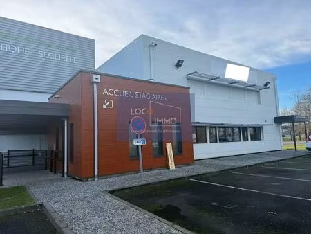 vente local d’activités sauvagnon 64230 1210m²