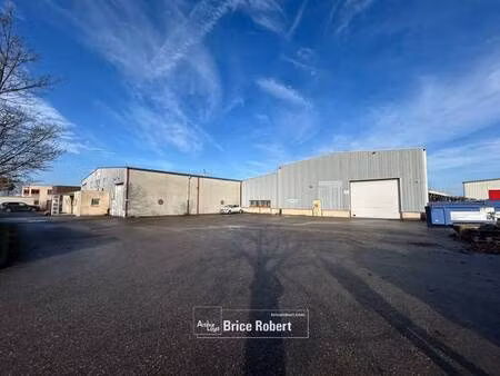 location local d’activités chassieu 69680 1500m²