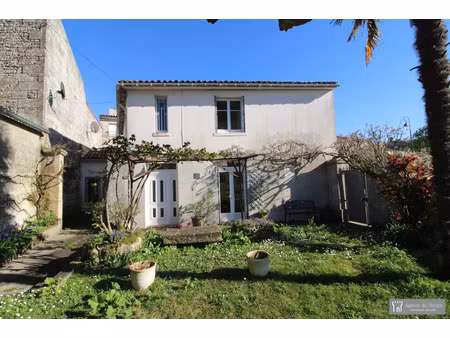 vente maison 5 pièces 119m2 pons 17800 - 189000 € - surface privée