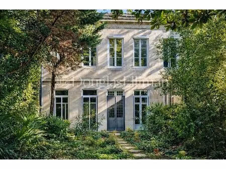 bordeaux - hôtel particulier avec jardin