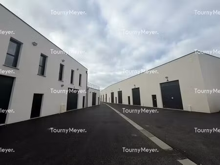 location local d’activités noyal chatillon sur seiche 35230 100m²