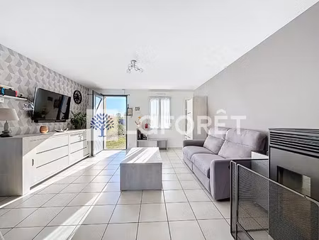 vente maison à thouars (79100) : à vendre / 96m² thouars