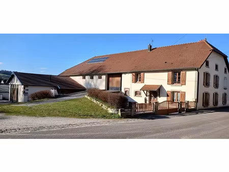 vente ferme 311 m² à vauvillers (70210)  368 000 €