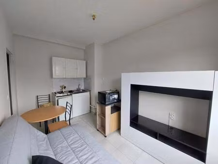 location appartement 1 pièce meublé 17m² evreux 27000