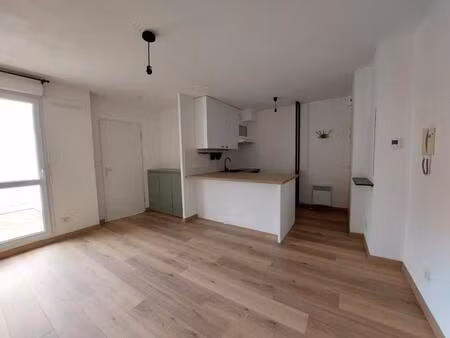 location appartement 2 pièces 33m² deville les rouen 76250