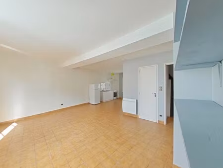 location appartement 2 pièces 51m² loches 37600