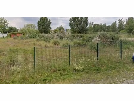 vente terrain 400 m² castres-gironde (33640)