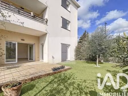vente appartement 3 pièces à cuges-les-pins (13780) : à vendre 3 pièces / 61m² cuges-les-p