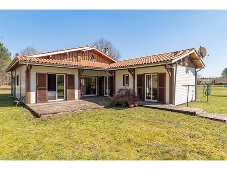 maison bois 140m2 parcelle 2000m2 3 ch