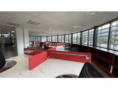 location bureaux 145 m²
