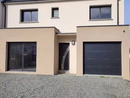 maison contemporaine 6 pièces à louer à goven  secteur la lucinière - jardin - garage