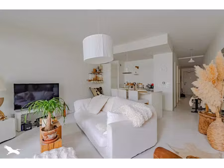 vente appartement 2 pièces 50 m² bordeaux (33100)