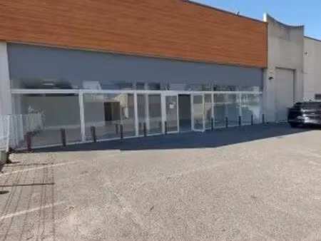 location local d’activités perpignan 66000 300m²
