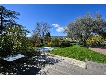 beaux volumes et vue dégagée