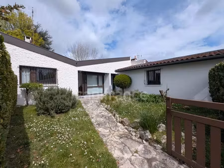 vente maison 4 pièces 90 m² cenon (33150)