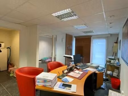 vente commerce 60 m²