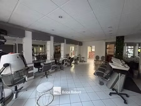 vente commerce 62 m²