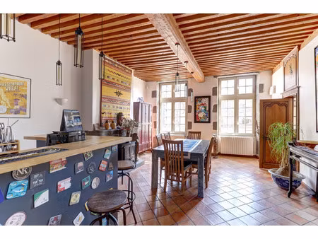 maison de luxe à vendre dans le quartier centre