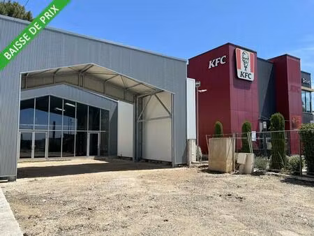 location commerce 360 m²