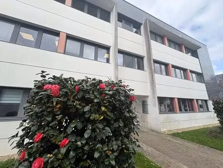 vente bureaux 225 m²