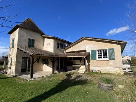 maison de village de 4 chambres sur terrain de 5000m² env