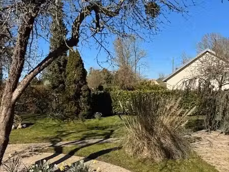 chatenay sur seine  maison de 10 pieces