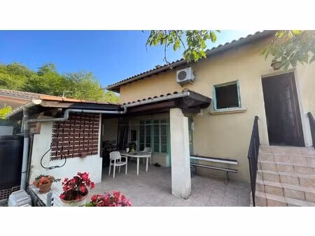 maison avec beaucoup de potentiel
