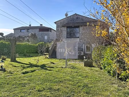 pied à terre en ardèche