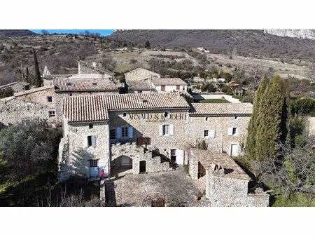 maison en pierre