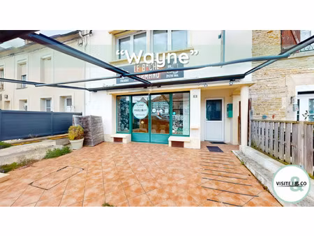 location bureaux et commerces à douvres-la-délivrande (14440) : à louer / 71m² douvres-la-