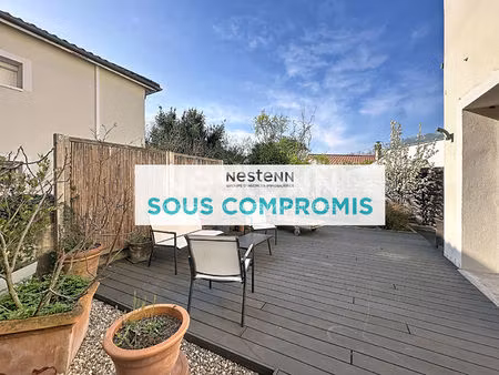 appartement triplex avec 3 chambres  un bureau et un jardin - 69500 bron