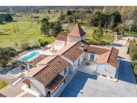 vente maison 10 pièces 263 m² à penne-d'agenais (47140)  595 000 €